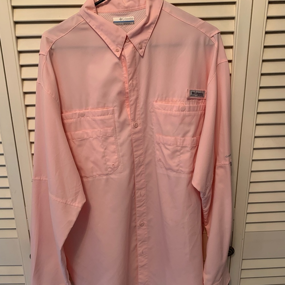 Mens size large, Columbia PFG shirt
